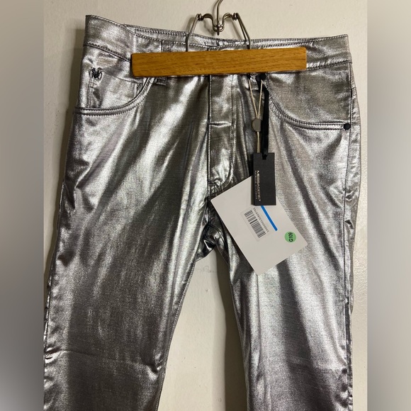 Color of the season SILVER jeans style trousers. Italian brand MESSAGERIE. Sz 26 - Picture 2 of 8